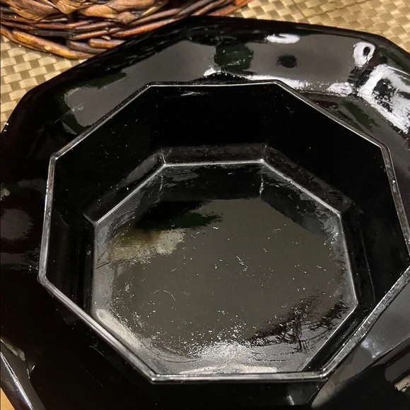 Black Dinnerware Set - Picture 5 of 9